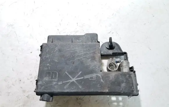 Volvo V50 Fuse module