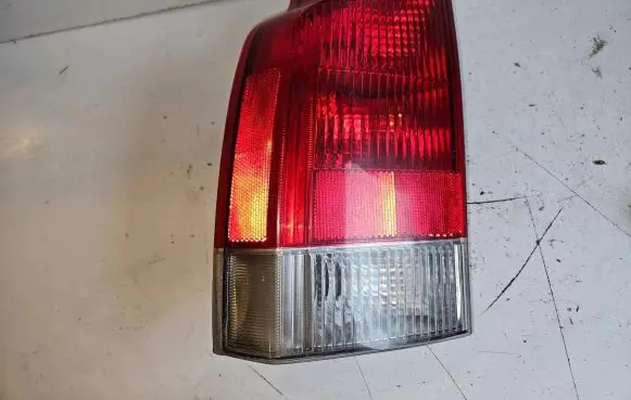 Volvo V70 Rear/tail lights 9154497