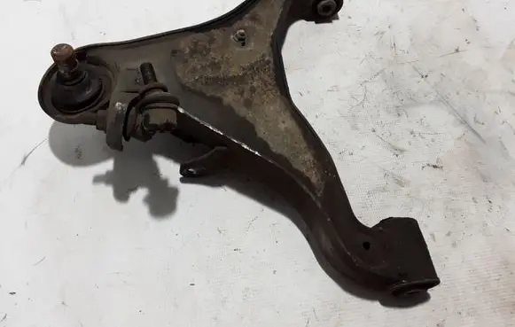 Nissan Pathfinder R51 Front lower control arm/wishbone 54501EB31A