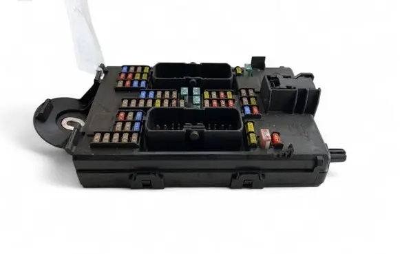 Volvo XC90 Fuse module 31346672