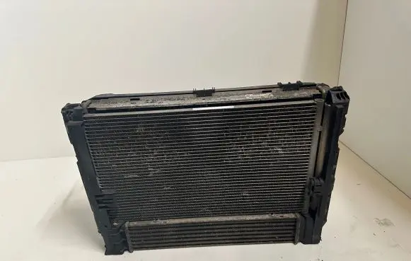BMW 3 E90 E91 Radiator set 7561711 1137328144