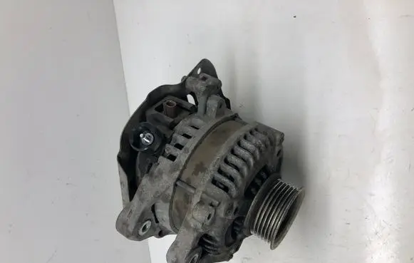 Honda CR-V Generator/alternator 1042101540 CSJ54