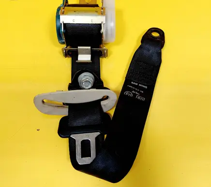 Hyundai Getz Rear seatbelt 784-3251