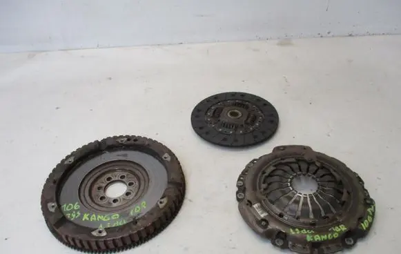 Renault Kangoo II Clutch set kit 301019611R