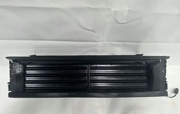 Skoda Karoq Intercooler air guide/duct channel 565122327