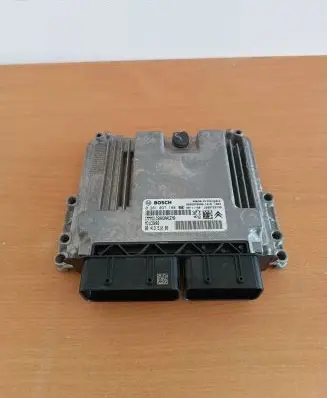 Peugeot 508 II Engine control unit/module 0281037198 9841351080 9826975080