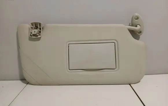 Ford Focus Sun visor