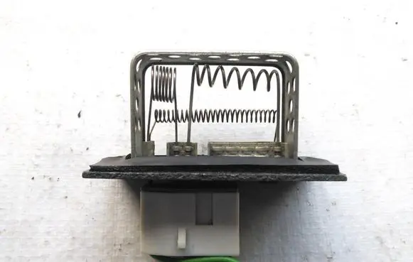 Chrysler Neon I Heater blower motor/fan resistor 4462840