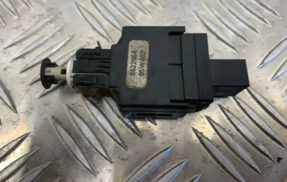 Volvo XC90 Brake pedal sensor switch 8622064