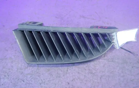 Mitsubishi Colt CZ3 Front bumper lower grill MN127773