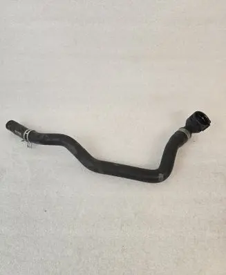 Volvo XC90 Engine coolant pipe/hose 31493266