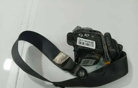 Fiat Freemont Rear seatbelt 
