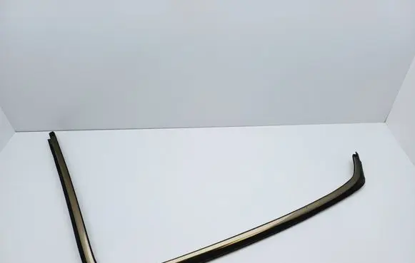 Mercedes-Benz S W220 Rear side glass trim 