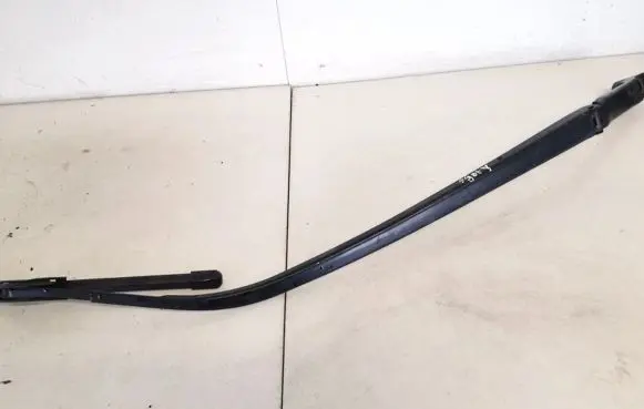Mazda CX-7 Front wiper blade arm