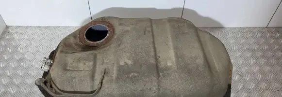 Nissan Terrano Fuel tank 