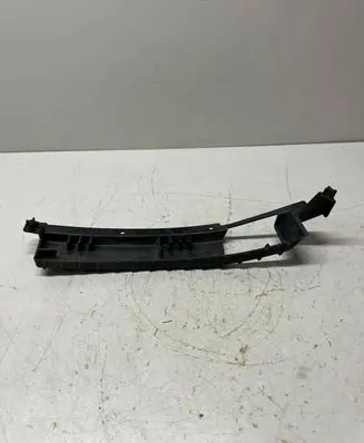 Ford Mondeo MK V Headlight/headlamp mounting bracket DS7317E857B