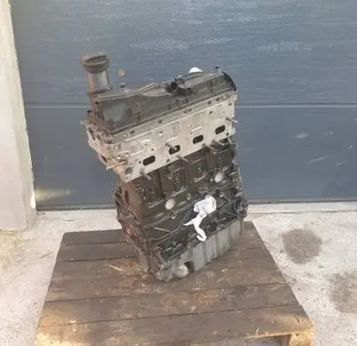 Volkswagen Transporter - Caravelle T5 Engine CFC