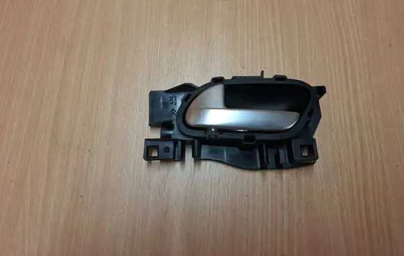 Peugeot 508 Front door interior handle 9660525480 9685950377