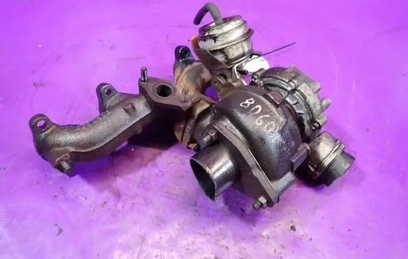 Audi A4 S4 B6 8E 8H Turbo 038145702G