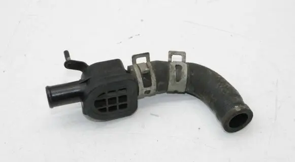 Honda CR-V Engine coolant pipe/hose