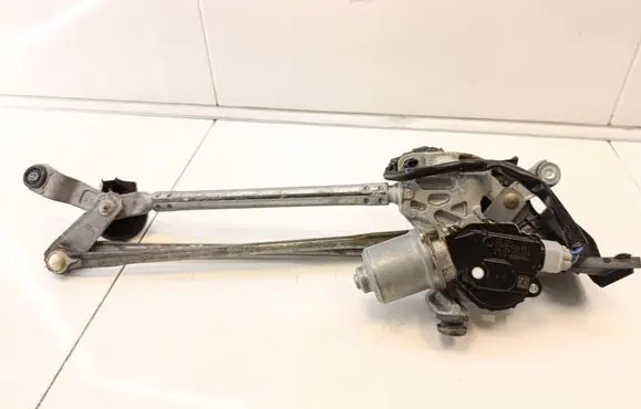 Toyota RAV 4 (XA40) Front wiper linkage and motor 8511042190
