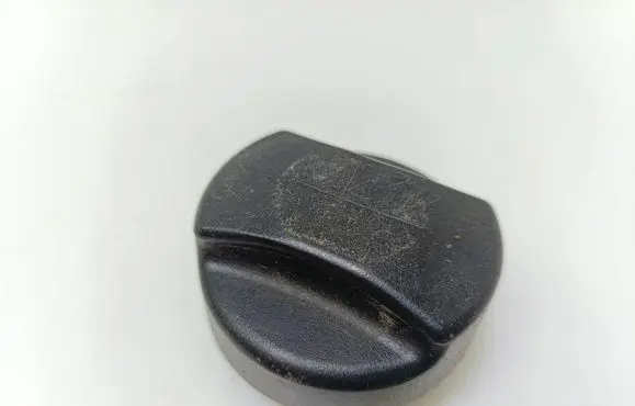 Opel Zafira A Fuel tank filler cap