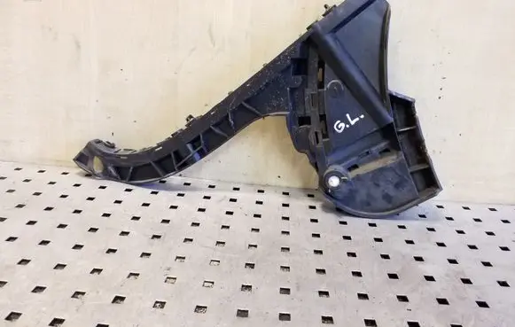 Volvo XC70 Rear bumper mounting bracket 30678703