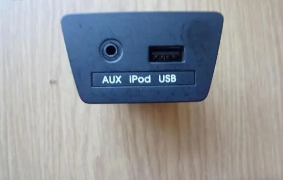 Hyundai ix35 EUR ISO radio connector 961102S000TAN I555