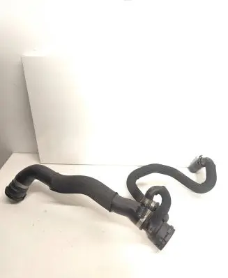 BMW 6 F12 F13 Engine coolant pipe/hose 8517079