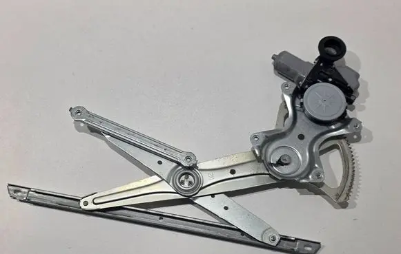 Lexus CT 200H Front door window regulator with motor 8572075060