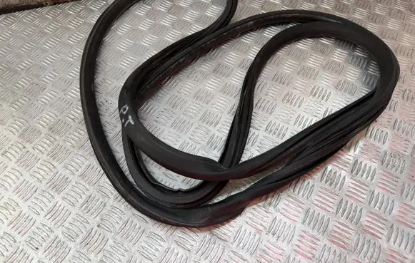 Toyota Proace Sliding door rubber seal 