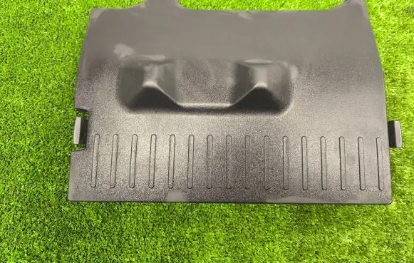 Toyota Prius (XW30) Trunk/boot floor carpet liner 5876647020