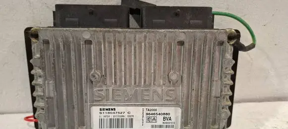 Peugeot 406 Gearbox control unit/module S118047527C 9646540880