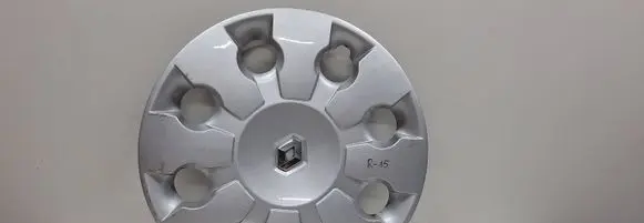 Renault Laguna II R15 wheel hub/cap/trim 8200231127