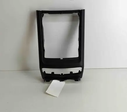 Mercedes-Benz GLE W167 Other center console (tunnel) element A1676800701