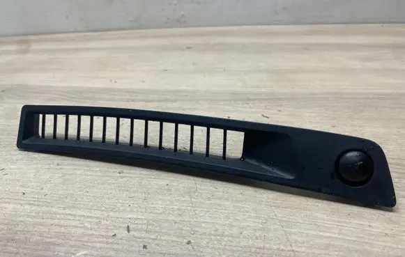 Toyota RAV 4 (XA50) Dashboard air vent grill cover trim 5598242030