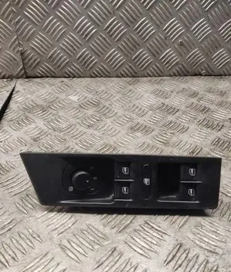 Volkswagen PASSAT B7 Electric window control switch 3ac857858a