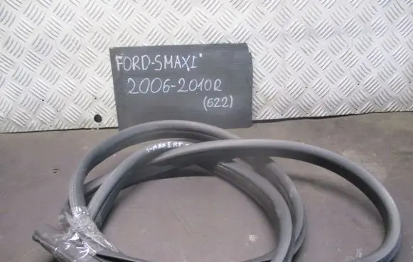 Ford S-MAX Rubber seal rear door 