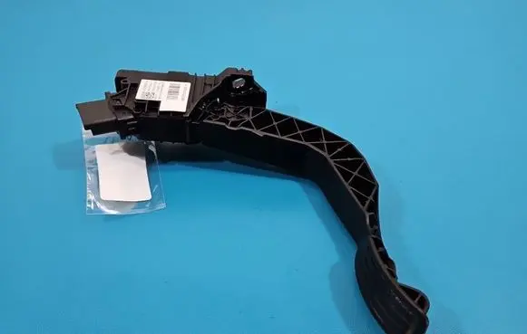 Peugeot 2008 II Accelerator throttle pedal 9837891880 IMPRK1543738