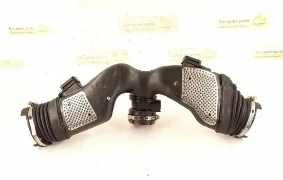 Mercedes-Benz R W251 Turbo air intake inlet pipe/hose 6420908237 6420907437