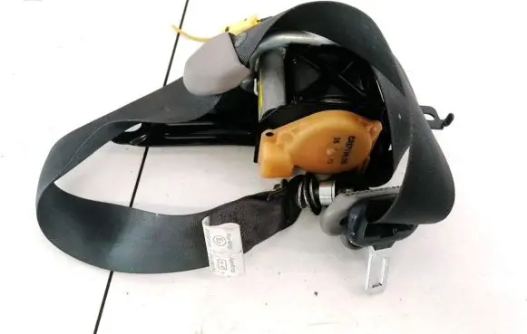 Honda Insight Front seatbelt TKAH3EJ533 TK-AH3-EJ533