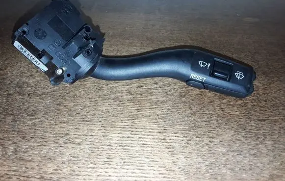 Audi A6 S6 C6 4F Wiper control stalk 4E0953503B