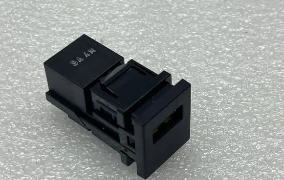 Toyota Yaris Cross USB socket connector 8619012070