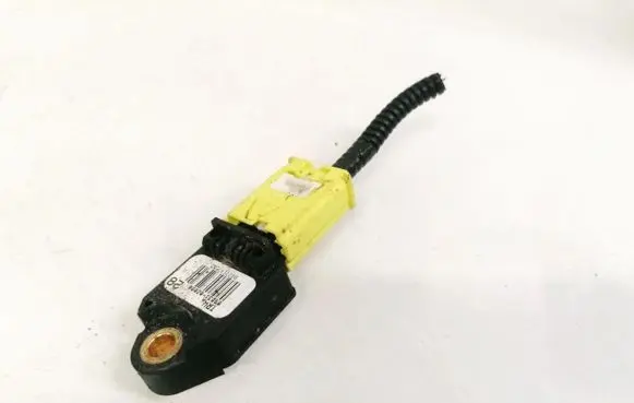 Toyota Auris 150 Airbag deployment crash/impact sensor 8983102080 89831-02080