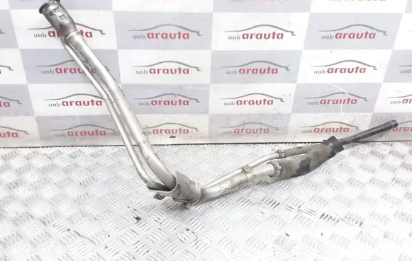 Volvo C30 Fuel tank filler neck pipe 6N5N9032FB