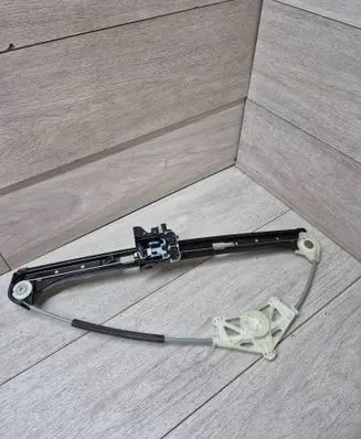 Porsche Macan (95B) Rear window lifting mechanism without motor 95B839462B