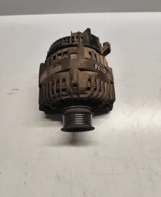 Volkswagen Golf III Generator/alternator 037903083G