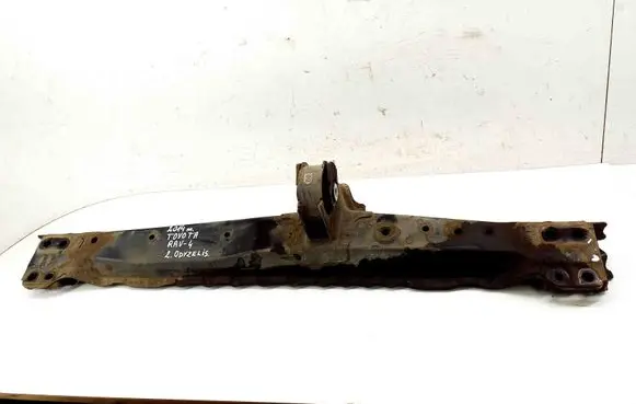 Toyota RAV 4 (XA40) Bottom radiator support slam panel 