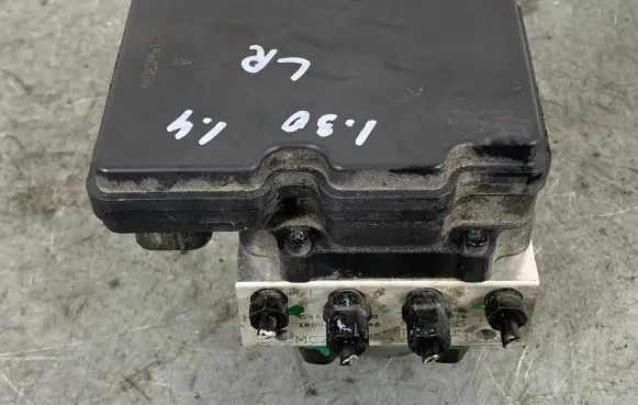 Hyundai i30 ABS Pump 58920G4210 6158941600 58900G4210