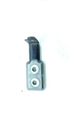 BMW 5 G30 G31 G38 Fender mounting bracket 
